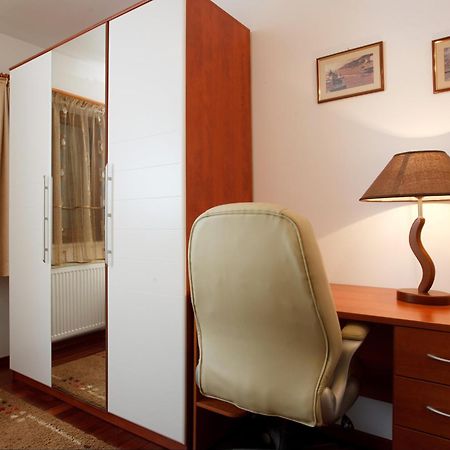 Apartments Tisno - Villa Mare Ngoại thất bức ảnh