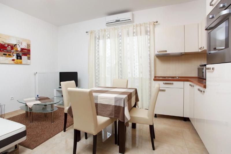 Apartments Tisno - Villa Mare Ngoại thất bức ảnh