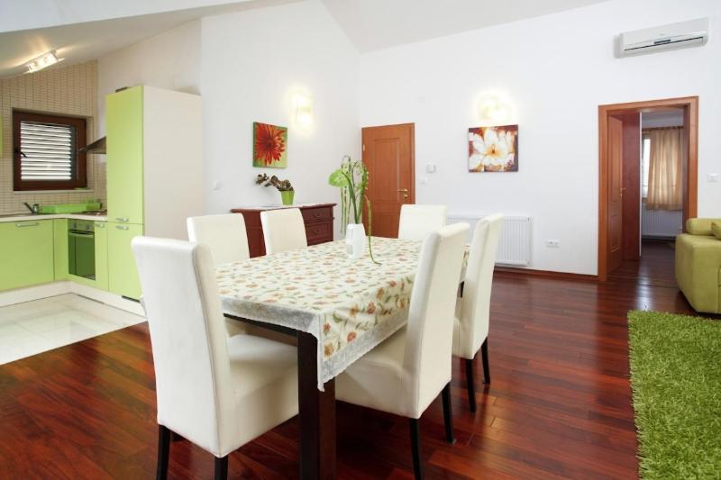 Apartments Tisno - Villa Mare Ngoại thất bức ảnh