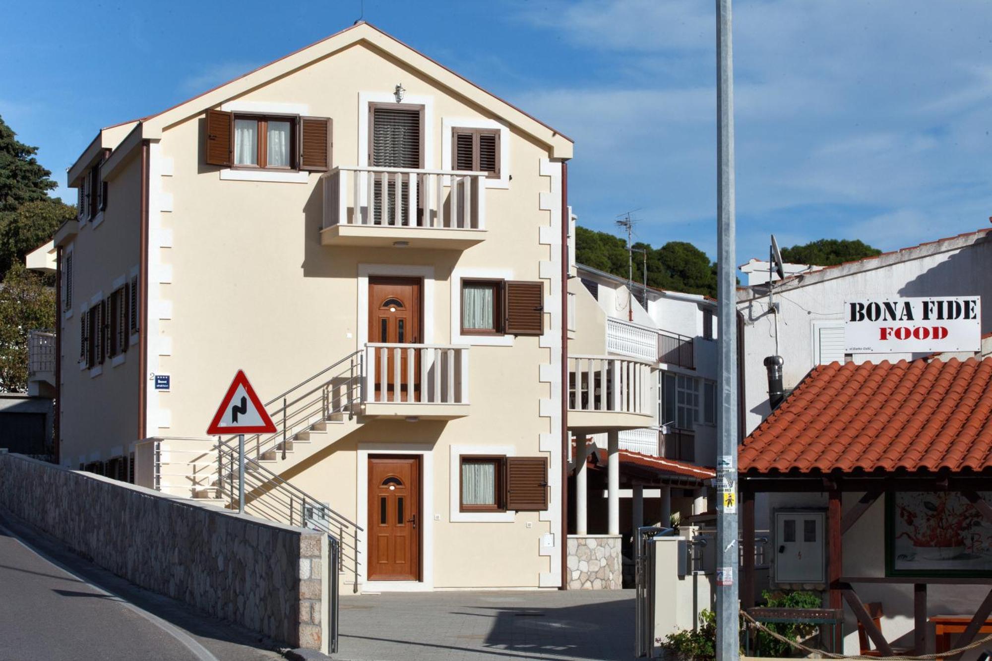 Apartments Tisno - Villa Mare Ngoại thất bức ảnh