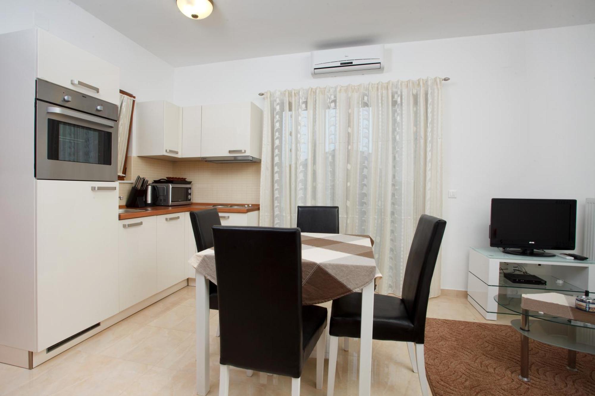 Apartments Tisno - Villa Mare Ngoại thất bức ảnh
