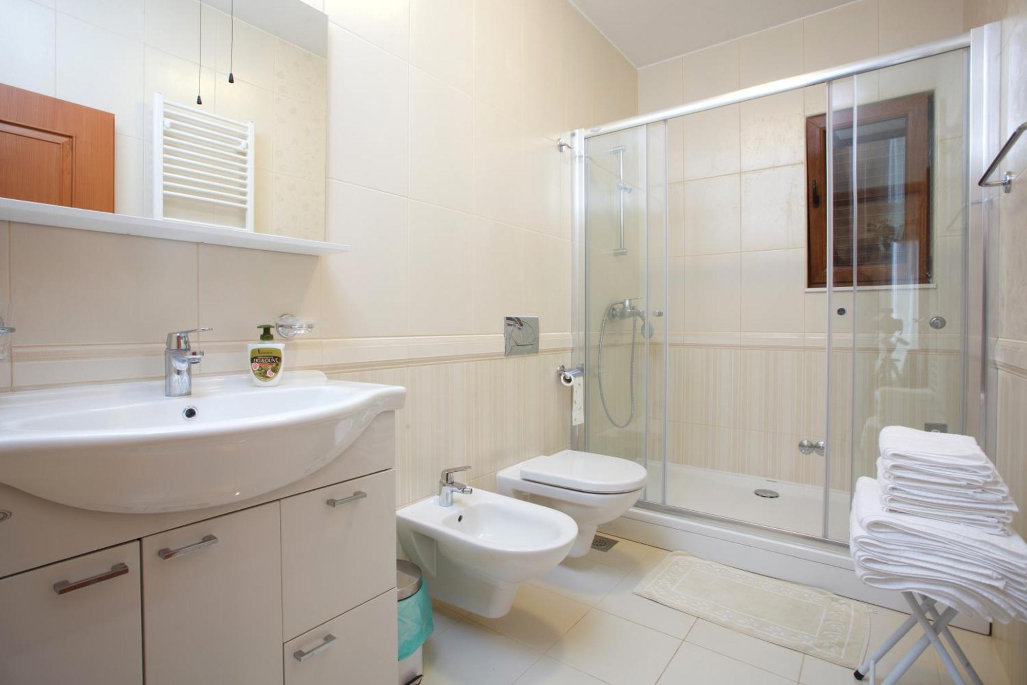 Apartments Tisno - Villa Mare Ngoại thất bức ảnh
